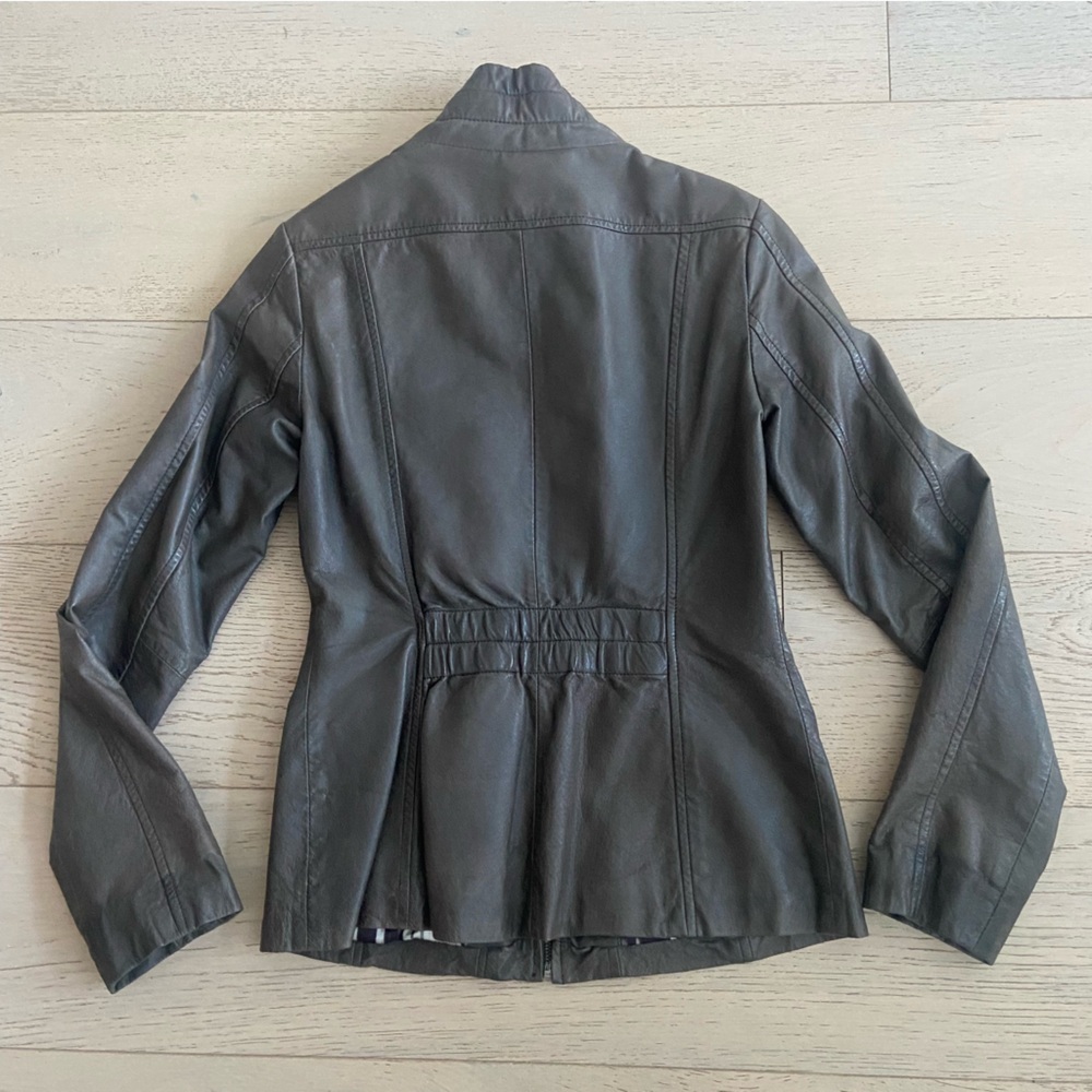 Danier Brown Leather Jacket XS Fitted Mock Neck Tailored EUC - Picture 4 of 9